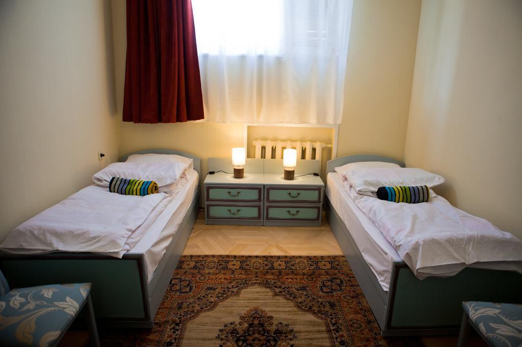 Hostel Mountain 13 Тбилиси Екстериор снимка
